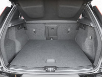Volvo XC40 T3 INSCRIPTION Expression - SUV/Off-road - Schwarz - Gebrauchtwagen - Bild 11