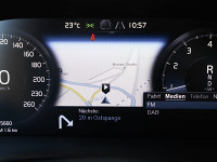 Volvo XC40 T3 INSCRIPTION Expression - SUV/Off-road - Schwarz - Gebrauchtwagen - Bild 15