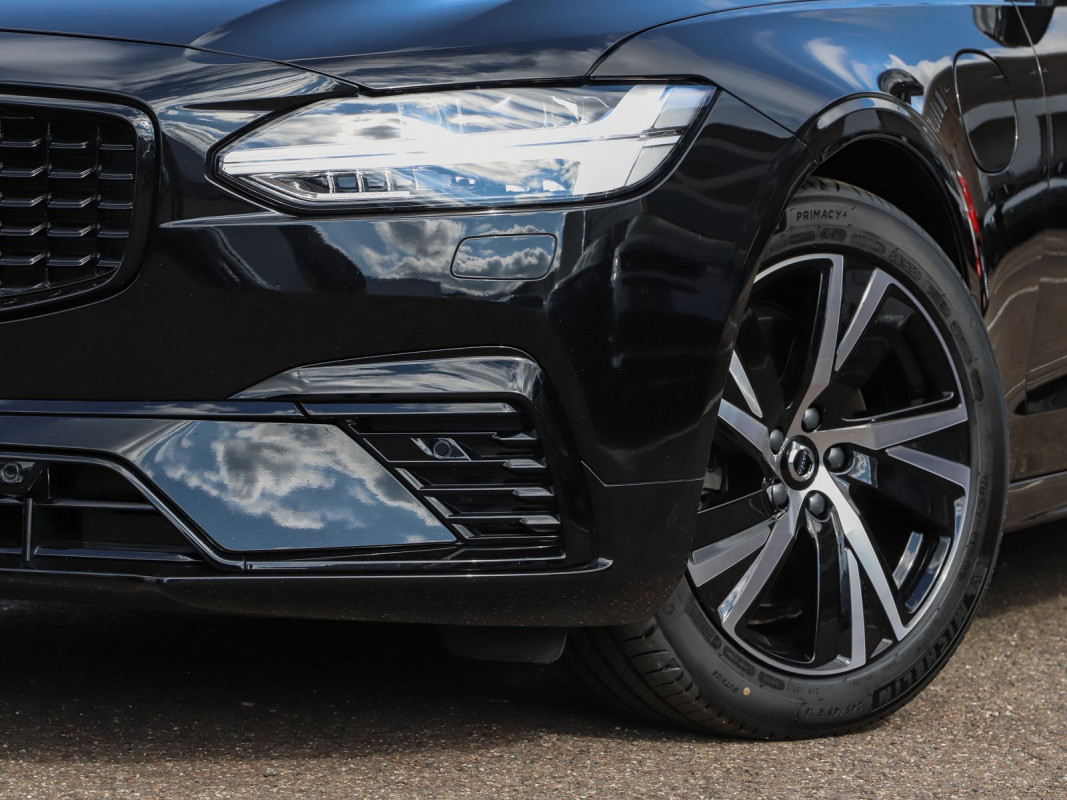 Volvo V90 T8 Twin Engine AWD R-Design Recharge  - Kombi - Schwarz - Gebrauchtwagen - Bild 6
