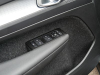 Volvo XC40 Momentum Pro 2WD - SUV/Off-road - Grau - Gebrauchtwagen - Bild 14