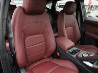 Jaguar E-PACE - SUV/Off-road - Blau - Tageszulassung - Bild 6