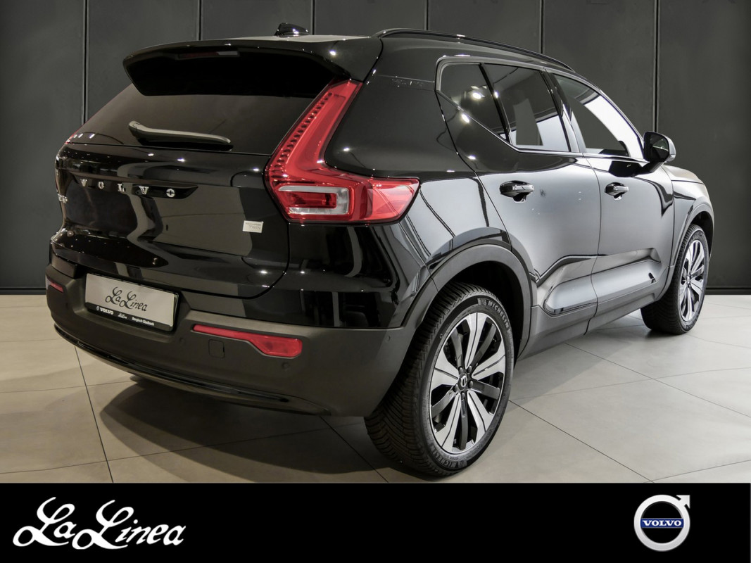 Volvo XC40 - SUV/Off-road - Schwarz - Gebrauchtwagen - Bild 2