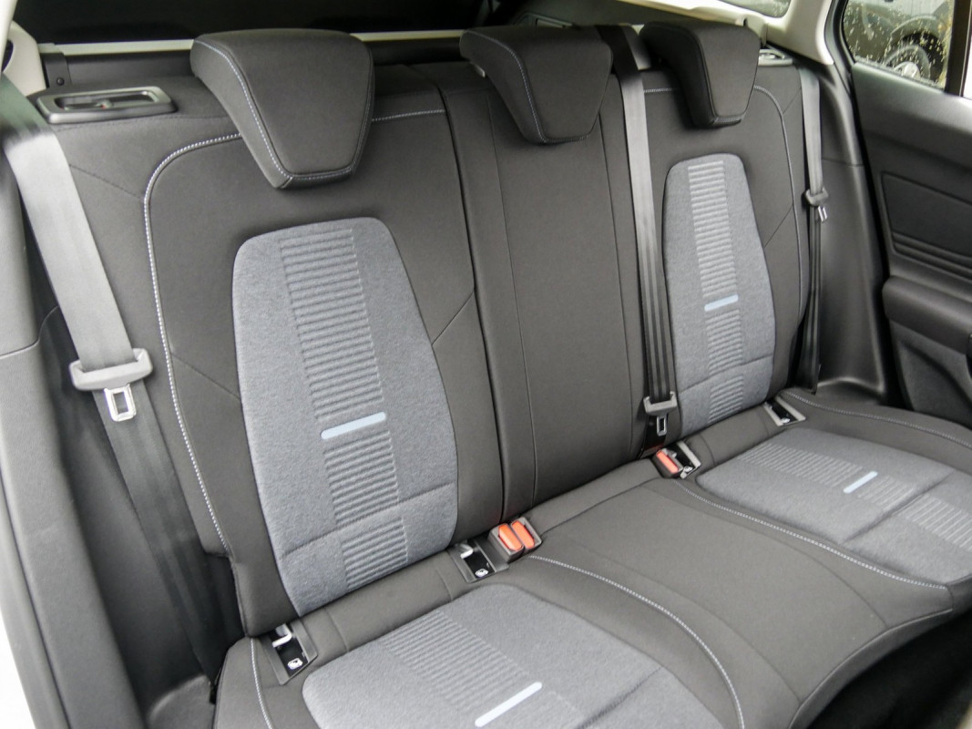Ford Focus Turnier 1,0 EcoBoost Hybrid (MHEV) - Kombi - Weiss - Neuwagen - Bild 4