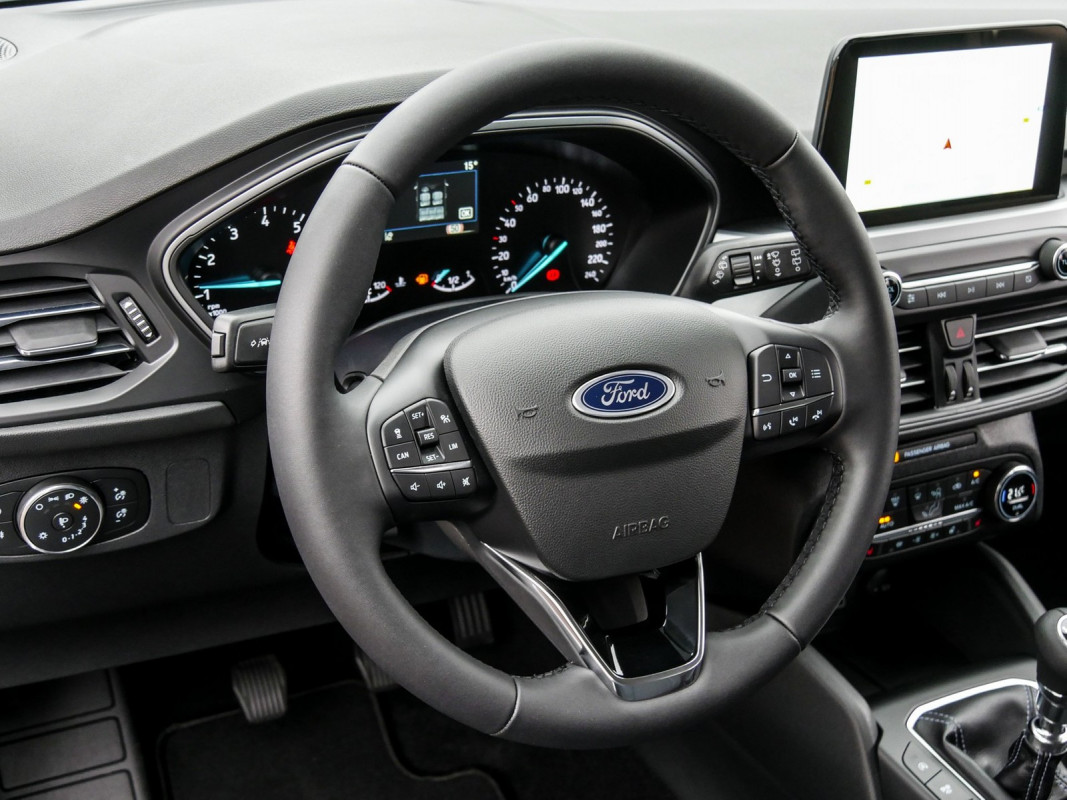 Ford Focus Turnier 1,0 EcoBoost Hybrid (MHEV) - Kombi - Weiss - Neuwagen - Bild 9