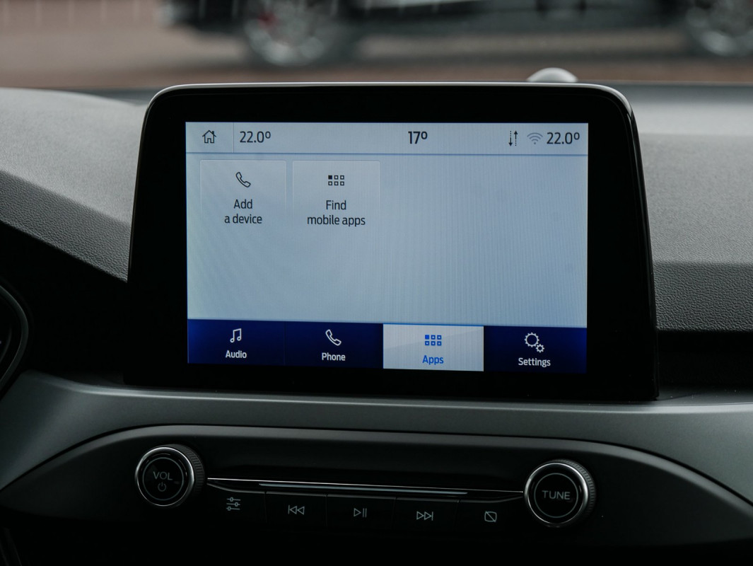 Ford Focus Turnier 1,0 l EcoBoost Hybrid (MHEV) - Kombi - Grau - Neuwagen - Bild 7