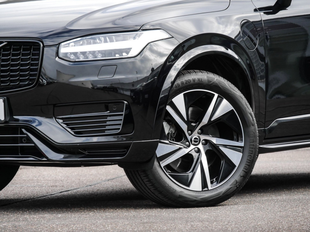 Volvo XC90 T8 Recharge AWD - SUV/Off-road - Schwarz - Gebrauchtwagen - Bild 6