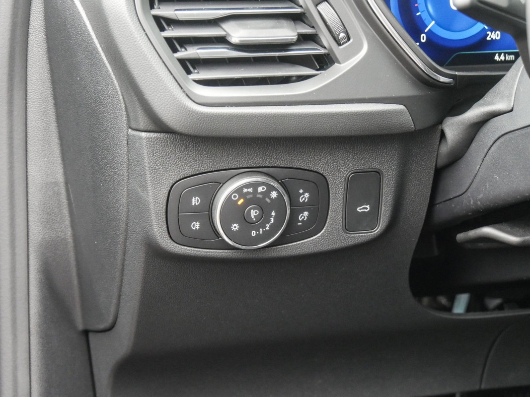 Ford Focus Turnier (CGE)(2018->) - Kombi - Grau - Neuwagen - Bild 14
