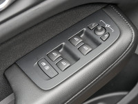 Volvo V60 B4 (D) - Kombi - Schwarz - Gebrauchtwagen - Bild 14