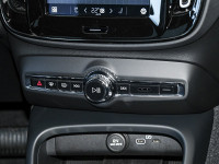 Volvo C40 Recharge Full Electric Twin AWD - SUV/Off-road - Grau - Gebrauchtwagen - Bild 13