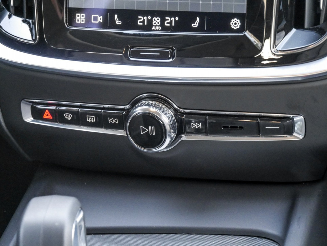 Volvo V60 B4 (D) - Kombi - Grau - Gebrauchtwagen - Bild 11