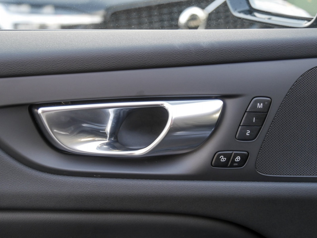 Volvo V60 B4 (D) - Kombi - Grau - Gebrauchtwagen - Bild 13