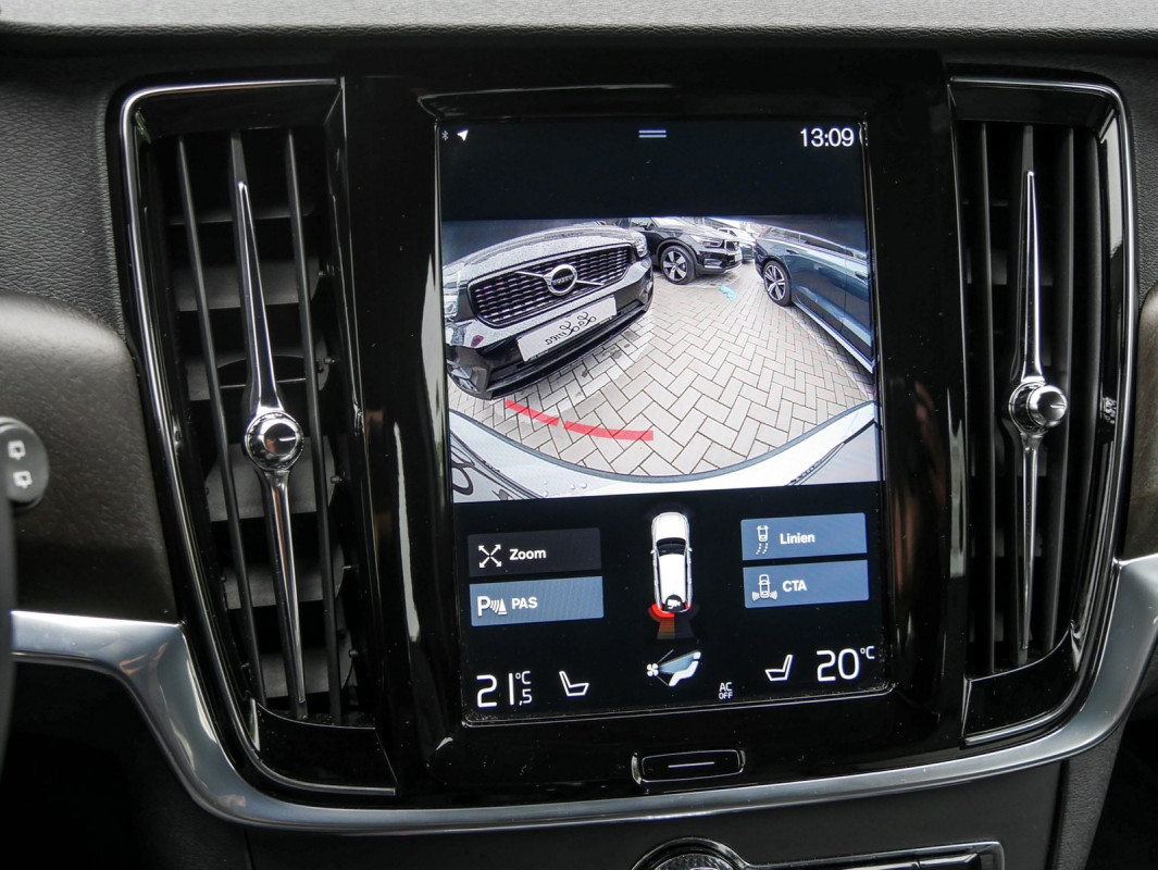 Volvo V90 Cross Country D4 - Kombi - Grau - Gebrauchtwagen - Bild 10