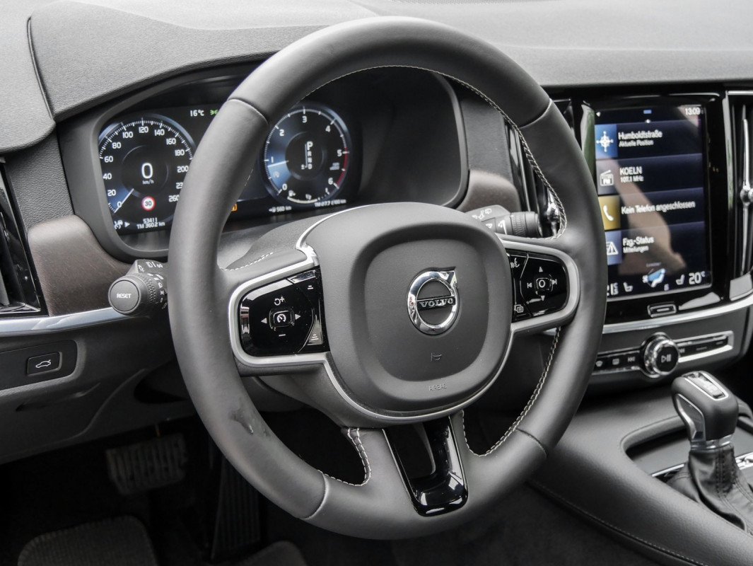 Volvo V90 Cross Country D4 - Kombi - Grau - Gebrauchtwagen - Bild 15