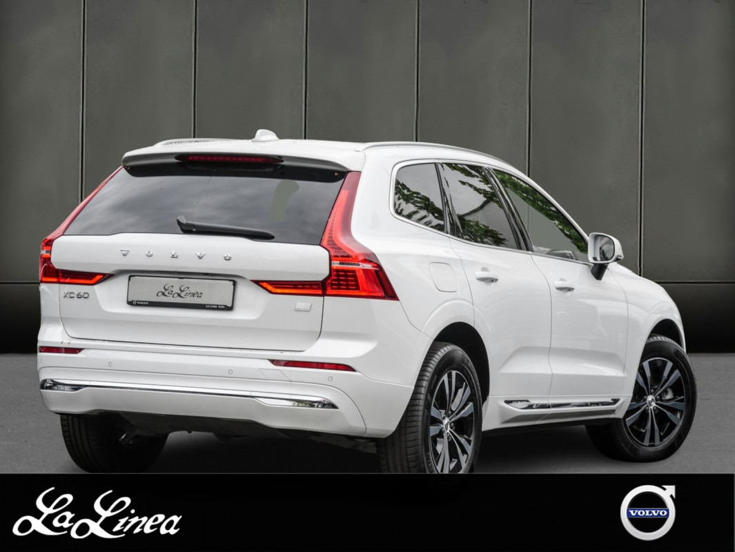 Volvo XC60 T6 AWD - SUV/Off-road - Weiss - Gebrauchtwagen - Bild 2