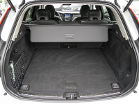 Volvo XC60 T6 AWD - SUV/Off-road - Weiss - Gebrauchtwagen - Bild 12