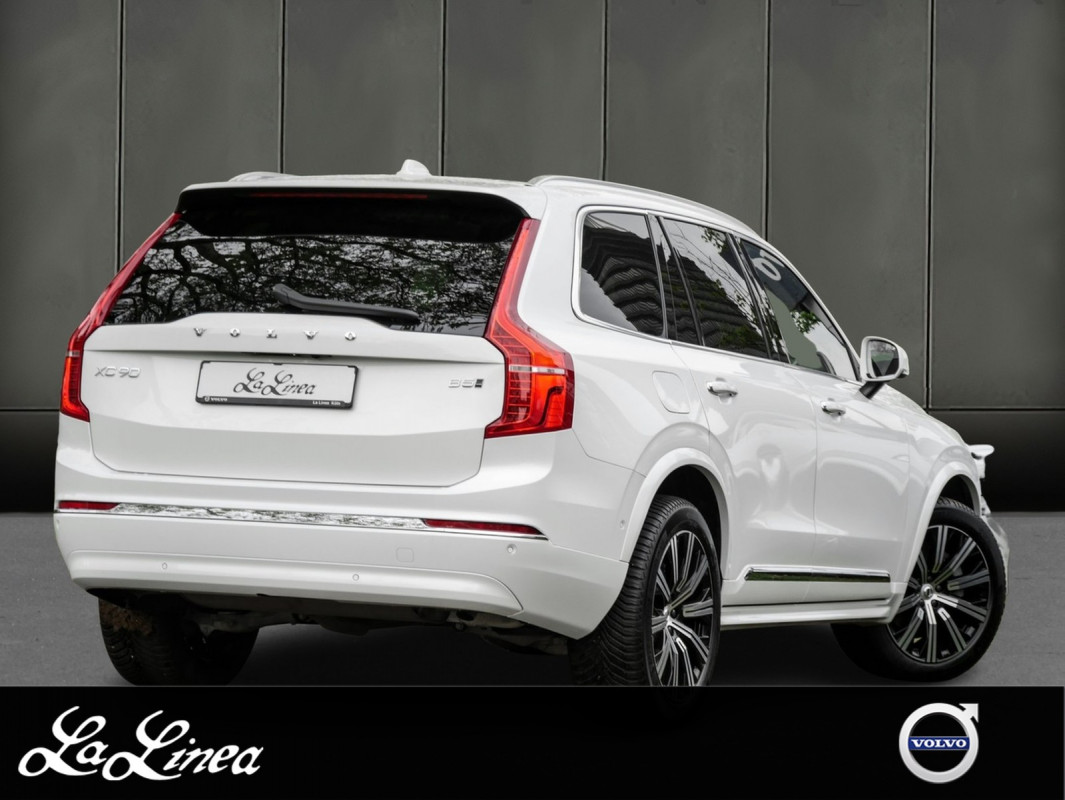 Volvo XC90 B5 (D) AWD - SUV/Off-road - Weiss - Gebrauchtwagen - Bild 2