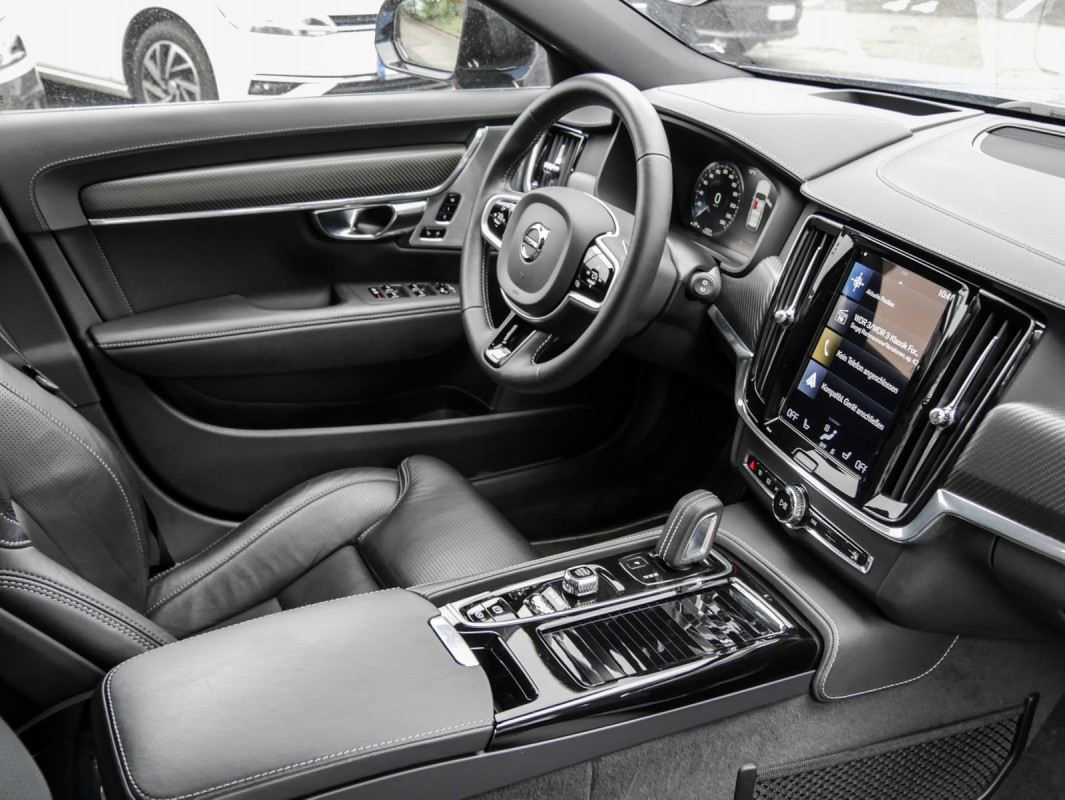 Volvo V90 T8 AWD - Kombi - Blau - Gebrauchtwagen - Bild 3