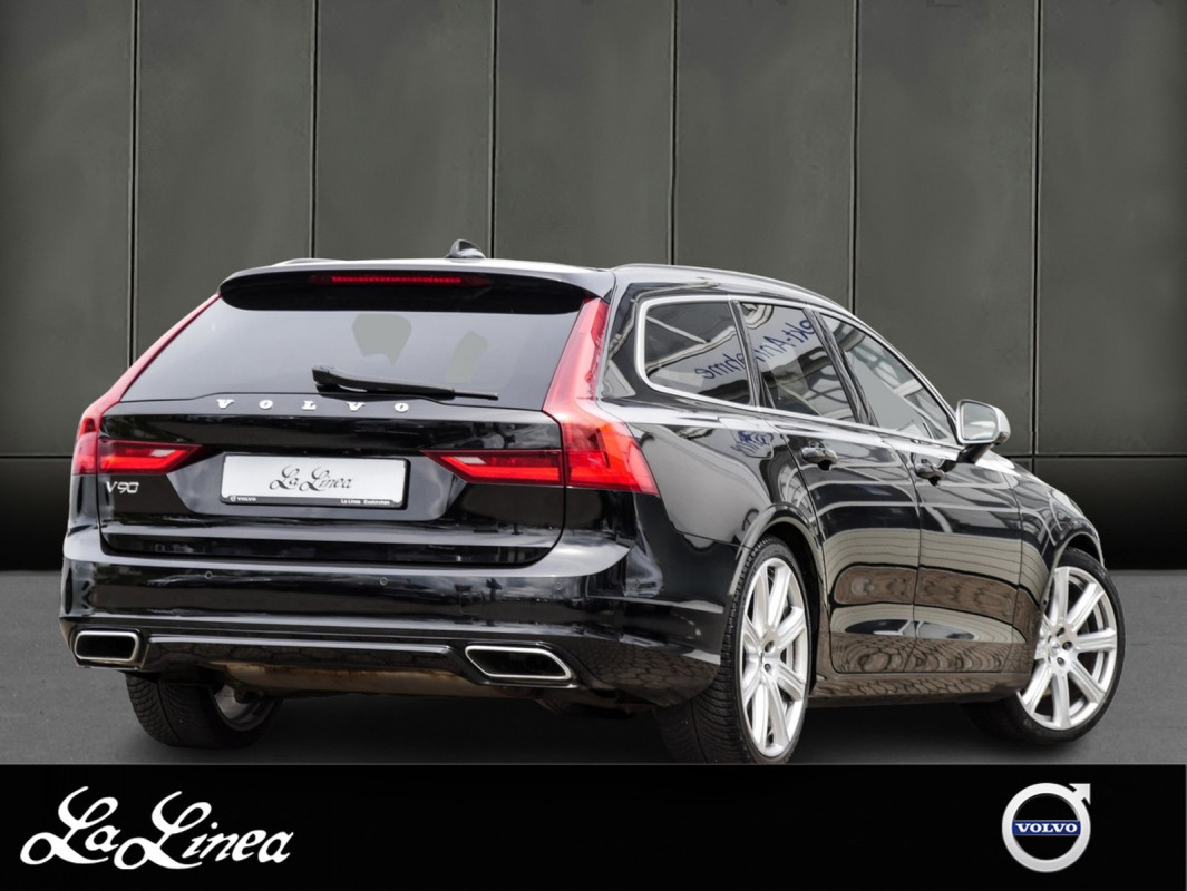 Volvo V90 D5 AWD - Kombi - Schwarz - Gebrauchtwagen - Bild 2