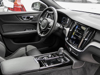 Volvo V60 T6 Recharge AWD - Kombi - Schwarz - Gebrauchtwagen - Bild 3