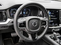 Volvo V60 T6 Recharge AWD - Kombi - Schwarz - Gebrauchtwagen - Bild 15