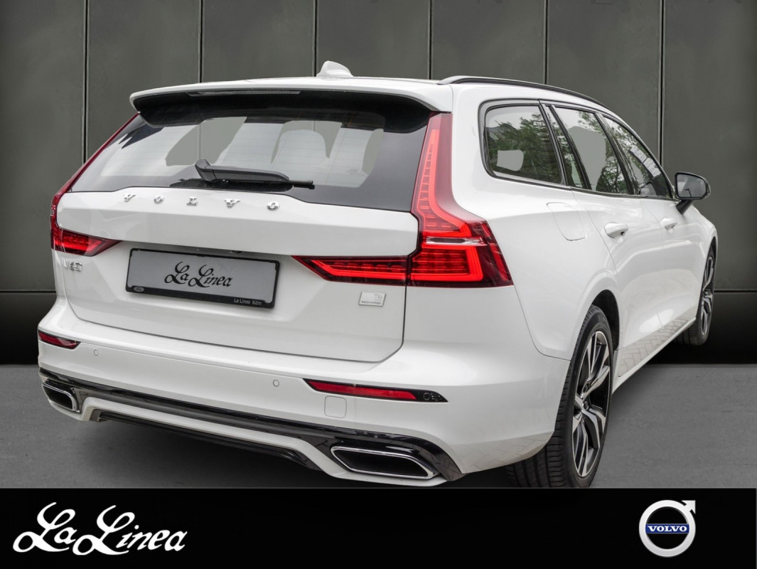 Volvo V60 T6 Recharge AWD - Kombi - Weiss - Gebrauchtwagen - Bild 2