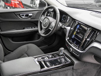 Volvo V60 T6 Recharge AWD - Kombi - Weiss - Gebrauchtwagen - Bild 3