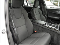 Volvo V60 T6 Recharge AWD - Kombi - Weiss - Gebrauchtwagen - Bild 7