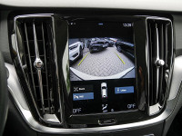 Volvo V60 T6 Recharge AWD - Kombi - Weiss - Gebrauchtwagen - Bild 10