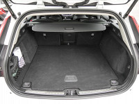 Volvo V60 T6 Recharge AWD - Kombi - Weiss - Gebrauchtwagen - Bild 12