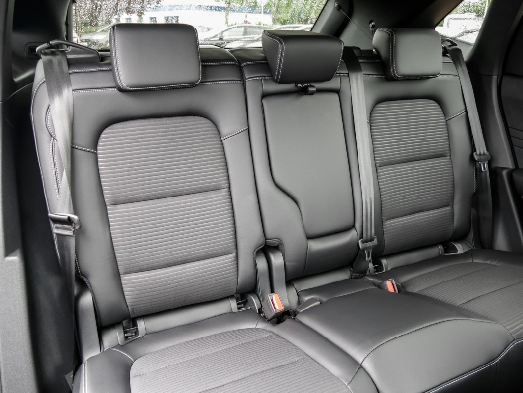 Ford Kuga FHEV - SUV/Off-road - Schwarz - Neuwagen - Bild 4