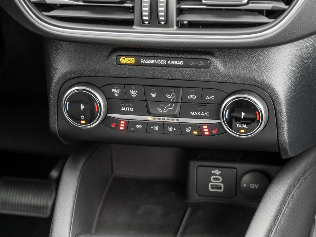 Ford Kuga FHEV - SUV/Off-road - Schwarz - Neuwagen - Bild 9