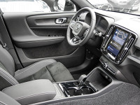 Volvo C40 Twin AWD - SUV/Off-road - Grau - Gebrauchtwagen - Bild 3