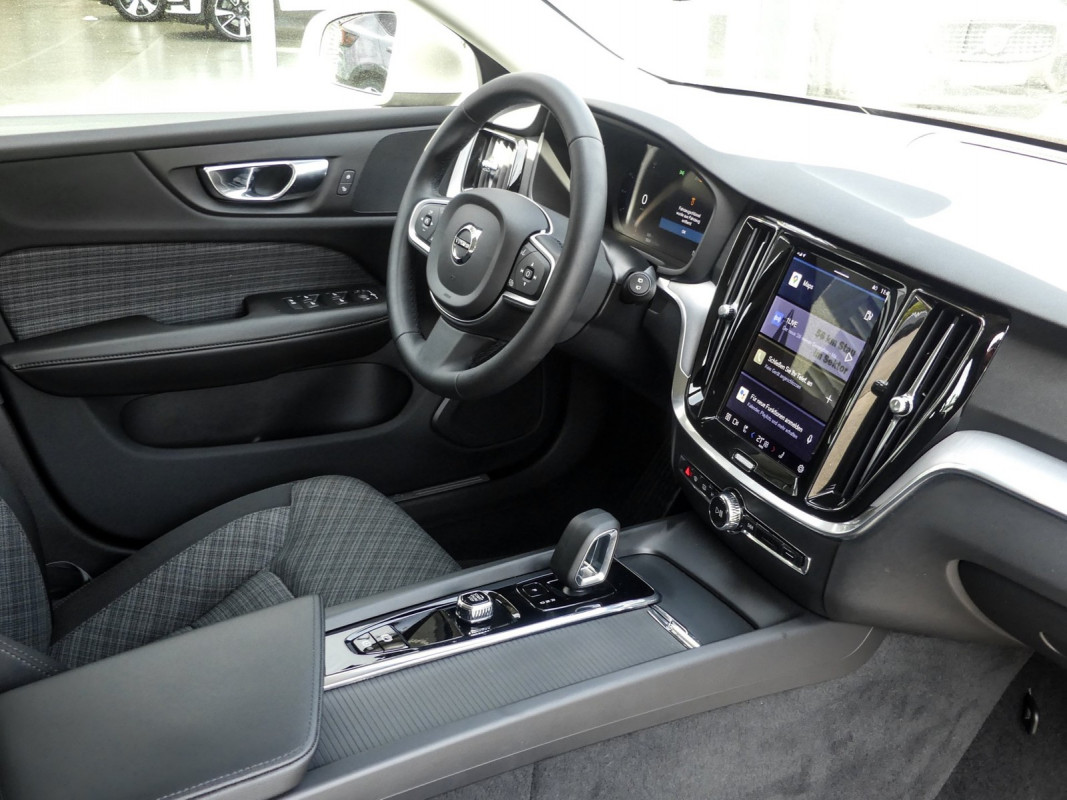 Volvo V60 B3 (B) - Kombi - Gold - Gebrauchtwagen - Bild 3