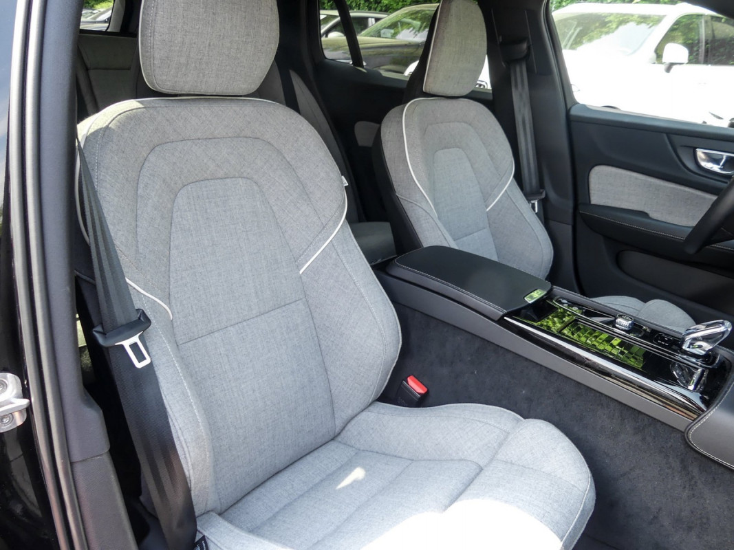 Volvo V60 Kombi - Kombi - Schwarz - Gebrauchtwagen - Bild 7