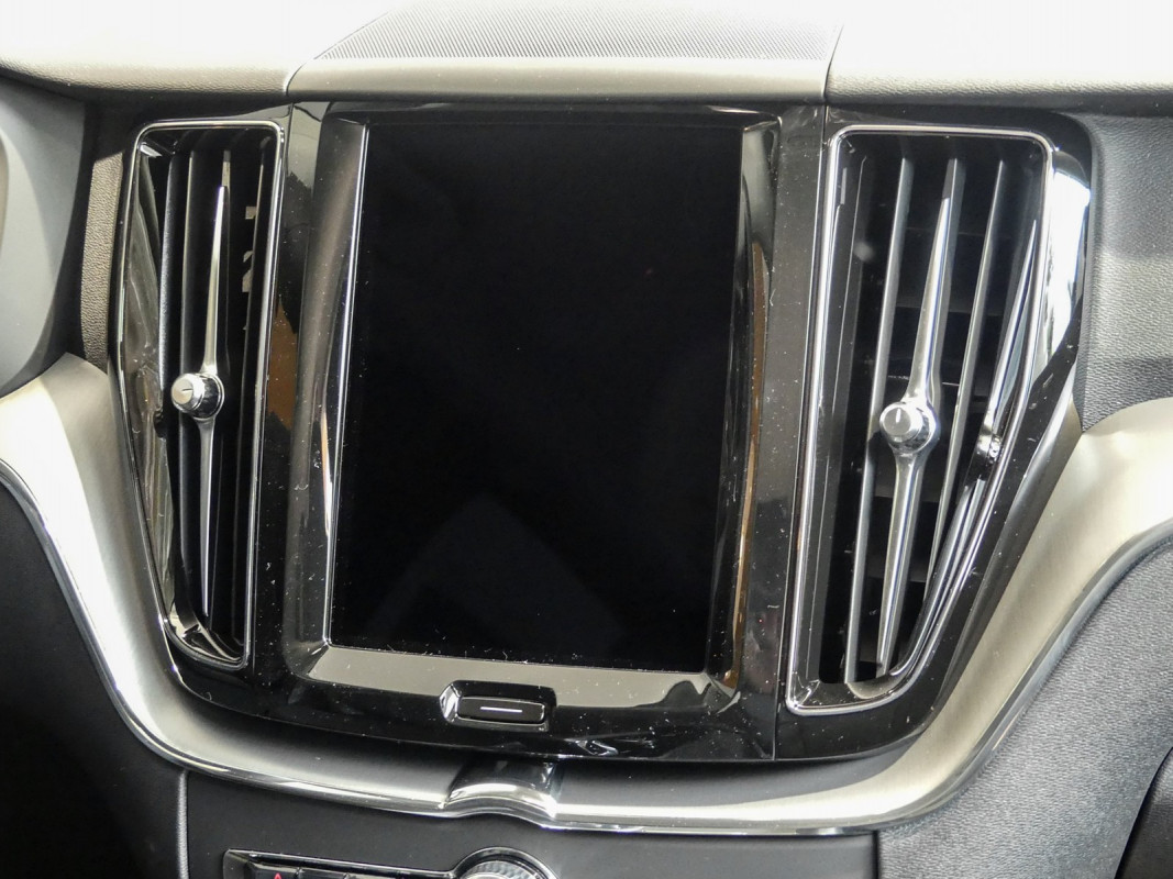 Volvo XC60 B4 Diesel - SUV/Off-road - Schwarz - Neuwagen - Bild 7