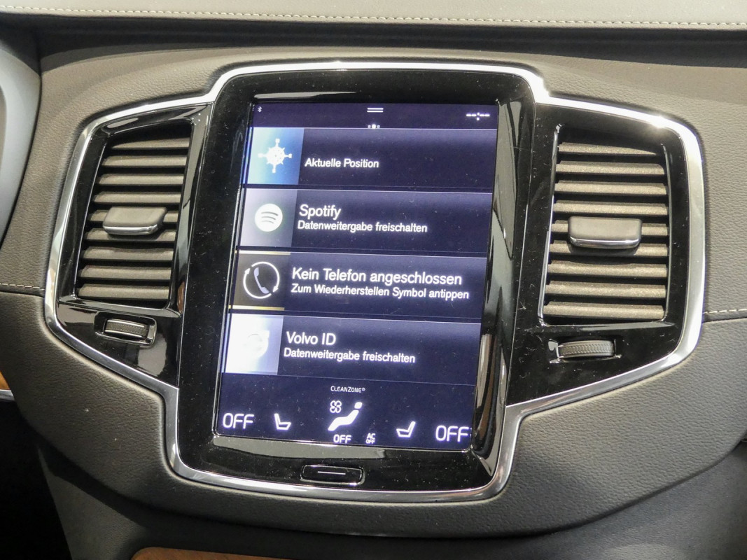 Volvo XC90 B5 (D) AWD - SUV/Off-road - Weiss - Gebrauchtwagen - Bild 9