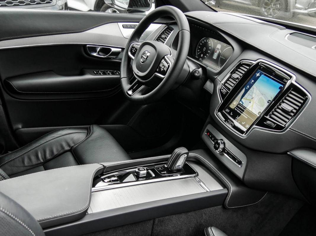 Volvo XC90 T8 Recharge - SUV/Off-road - Weiss - Gebrauchtwagen - Bild 3