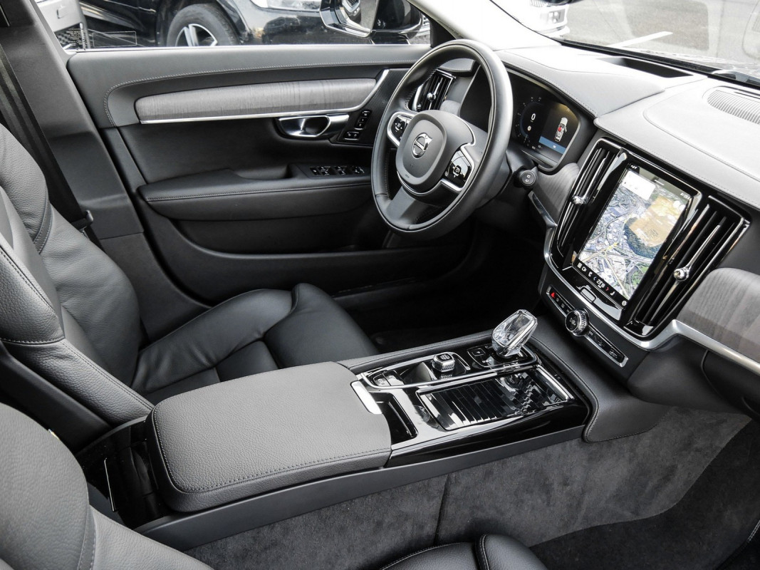 Volvo V90 T6 Plus Bright Recharge - Kombi - Schwarz - Gebrauchtwagen - Bild 3