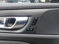 Volvo V60 T6 AWD - Kombi - Schwarz - Gebrauchtwagen - Bild 11