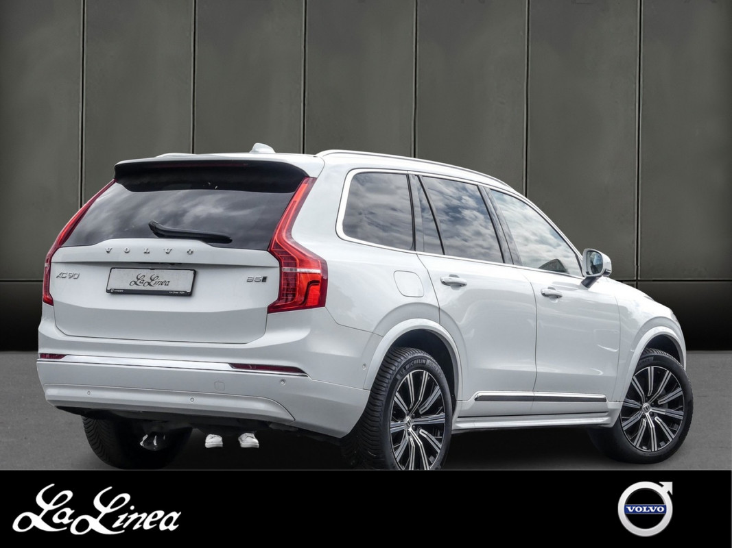 Volvo XC90 B5 (D) AWD - SUV/Off-road - Weiss - Gebrauchtwagen - Bild 2