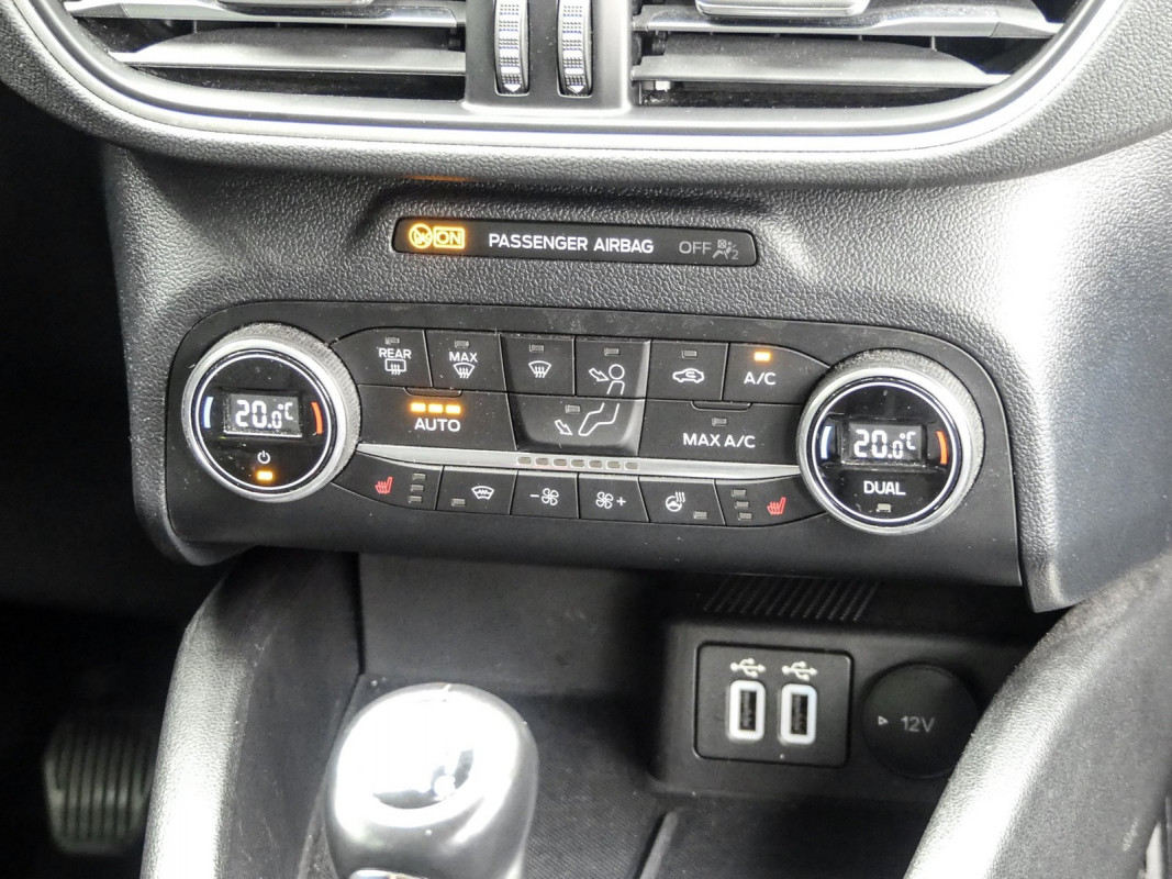 Ford Kuga 1,5l EcoBoost - SUV/Off-road - Grau - Gebrauchtwagen - Bild 11