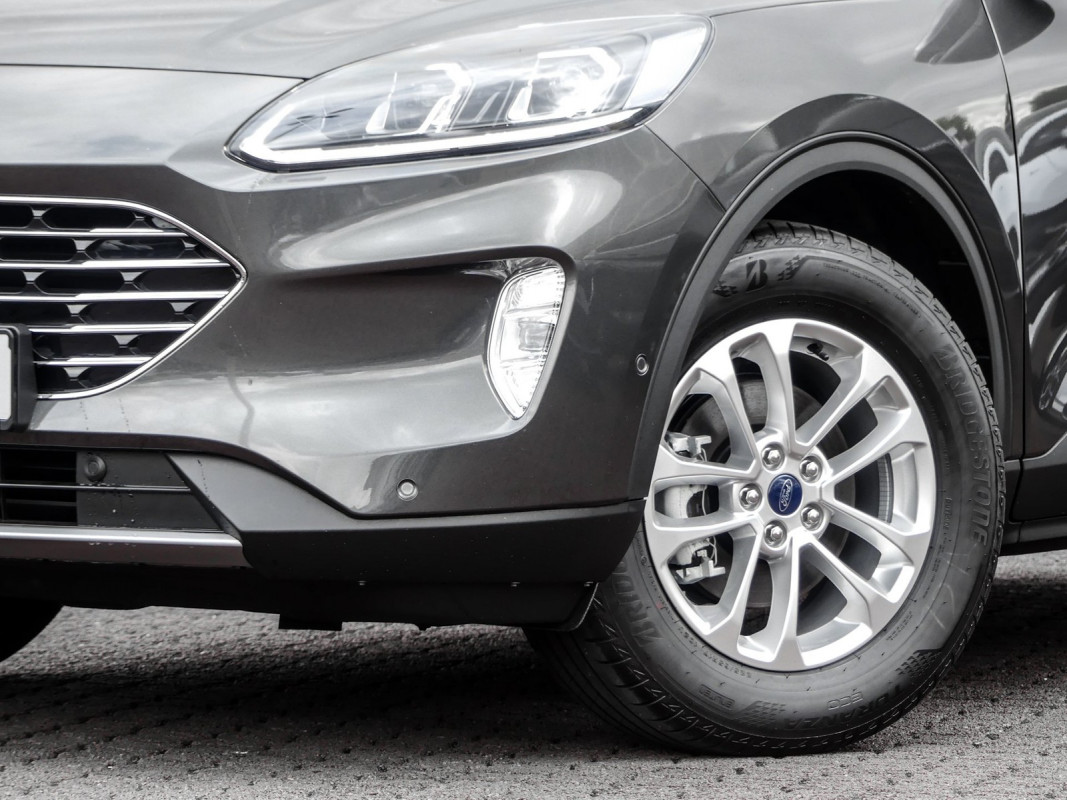 Ford Kuga Titanium 1,5 l EcoBoost 150 PS - SUV/Off-road - Grau - Neuwagen - Bild 5