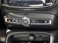 Volvo XC40 T5 Recharge - SUV/Off-road - Schwarz - Neuwagen - Bild 8