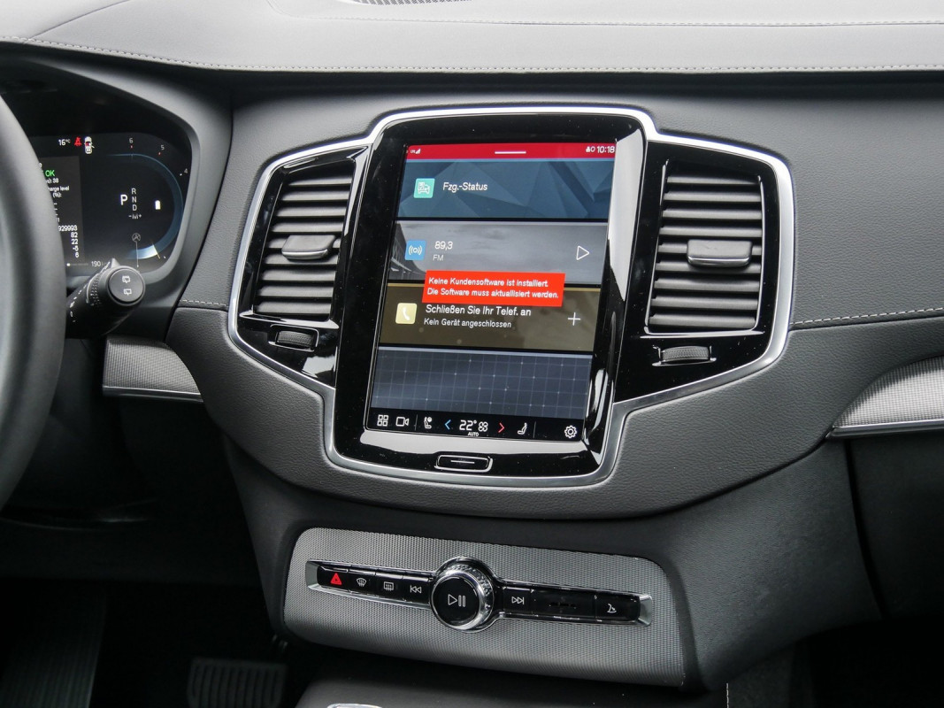 Volvo XC90 B5 (D) - SUV/Off-road - Schwarz - Gebrauchtwagen - Bild 7