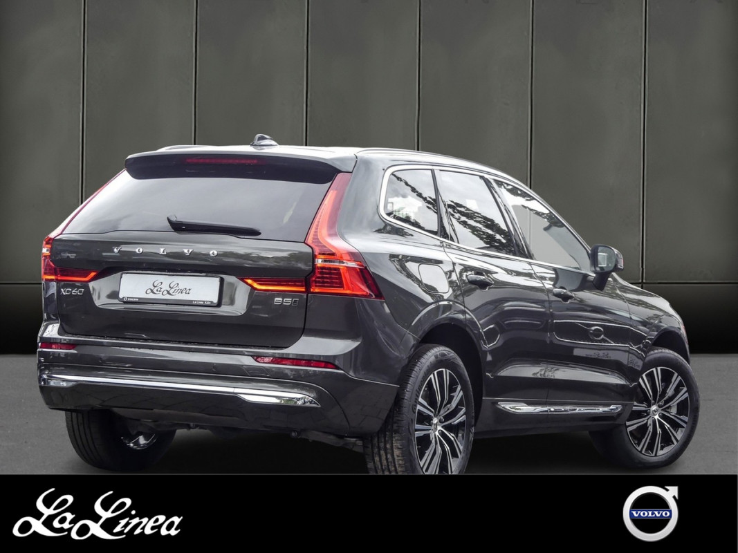 Volvo XC60 B5 (D) AWD - SUV/Off-road - Grau - Gebrauchtwagen - Bild 2