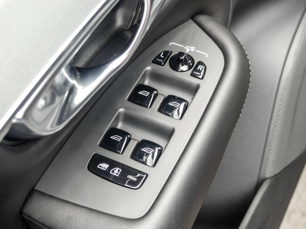 Volvo XC90 T8 Recharge AWD - SUV/Off-road - Grau - Gebrauchtwagen - Bild 14