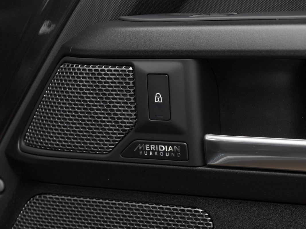 Land Rover Defender (L663)(09.2019->) - SUV/Off-road - Grau - Neuwagen - Bild 7