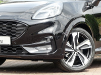 Ford Puma 1,0 l EcoBoost Hybrid (MHEV) 155 PS - SUV/Off-road - Schwarz - Neuwagen - Bild 5