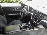 Volvo V60 T6 AWD Recharge - Kombi - Weiss - Gebrauchtwagen - Bild 3