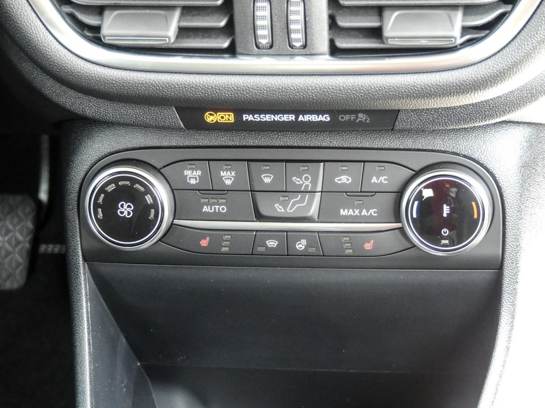 Ford Fiesta Hybrid - Limousine - Schwarz - Neuwagen - Bild 9